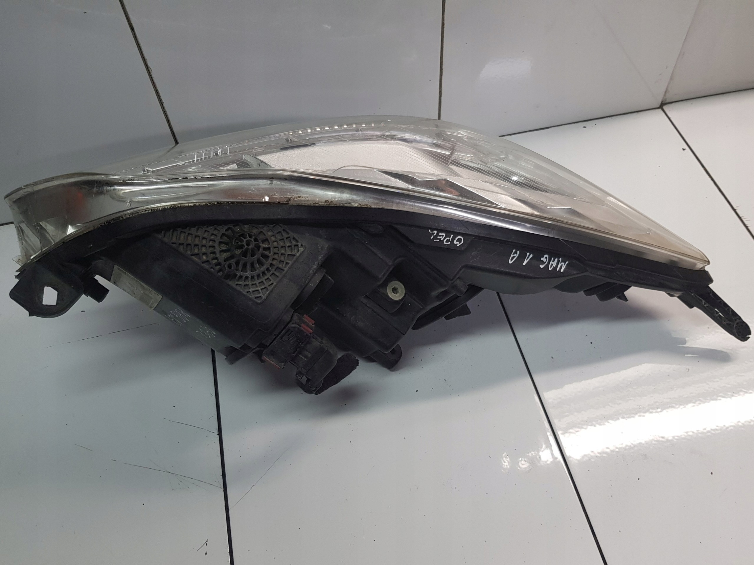 OPEL INSIGNIA A light right front front 22831925 1EJ009630-04 UK right hand drive
