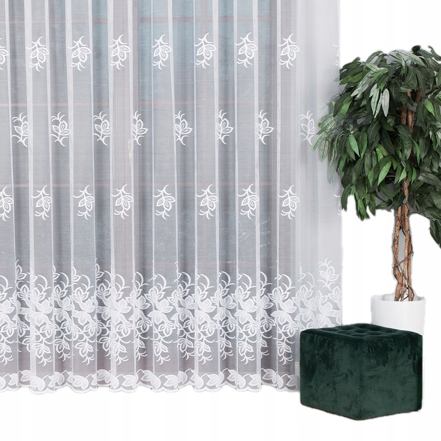 

Firanka żakardowa biała z błyskiem metraż 250cm