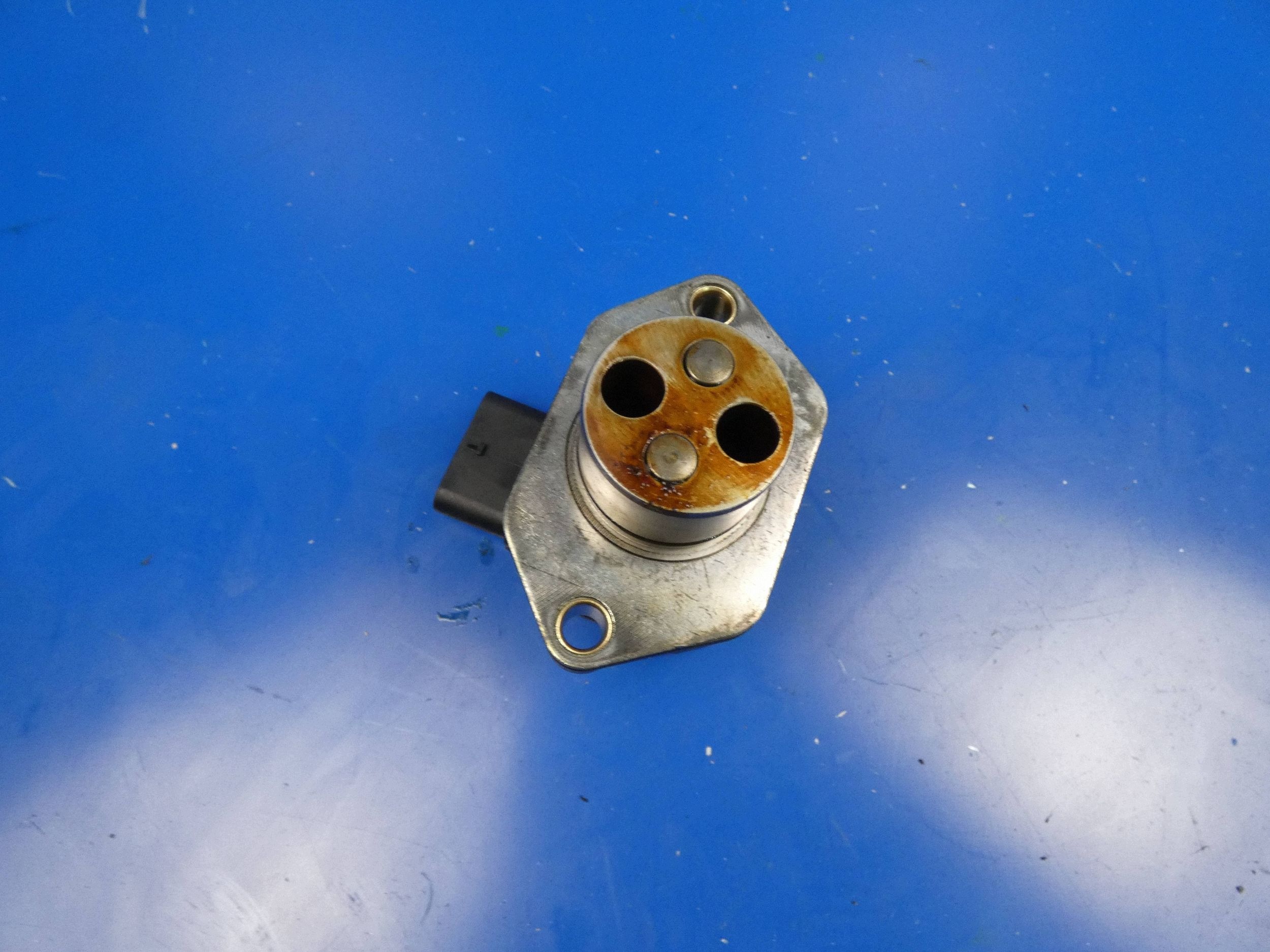 MERCEDES CLA W117 A W176 GLA W156 B W246 1.6 CGI VALVOLA elettromagnetico