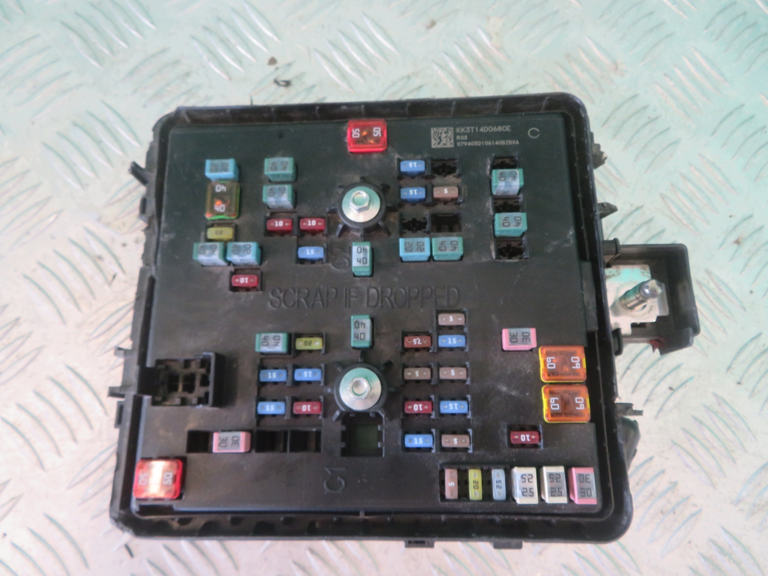 fuse box FORD TRANSIT CUSTOM KK3T14D068CE 21R