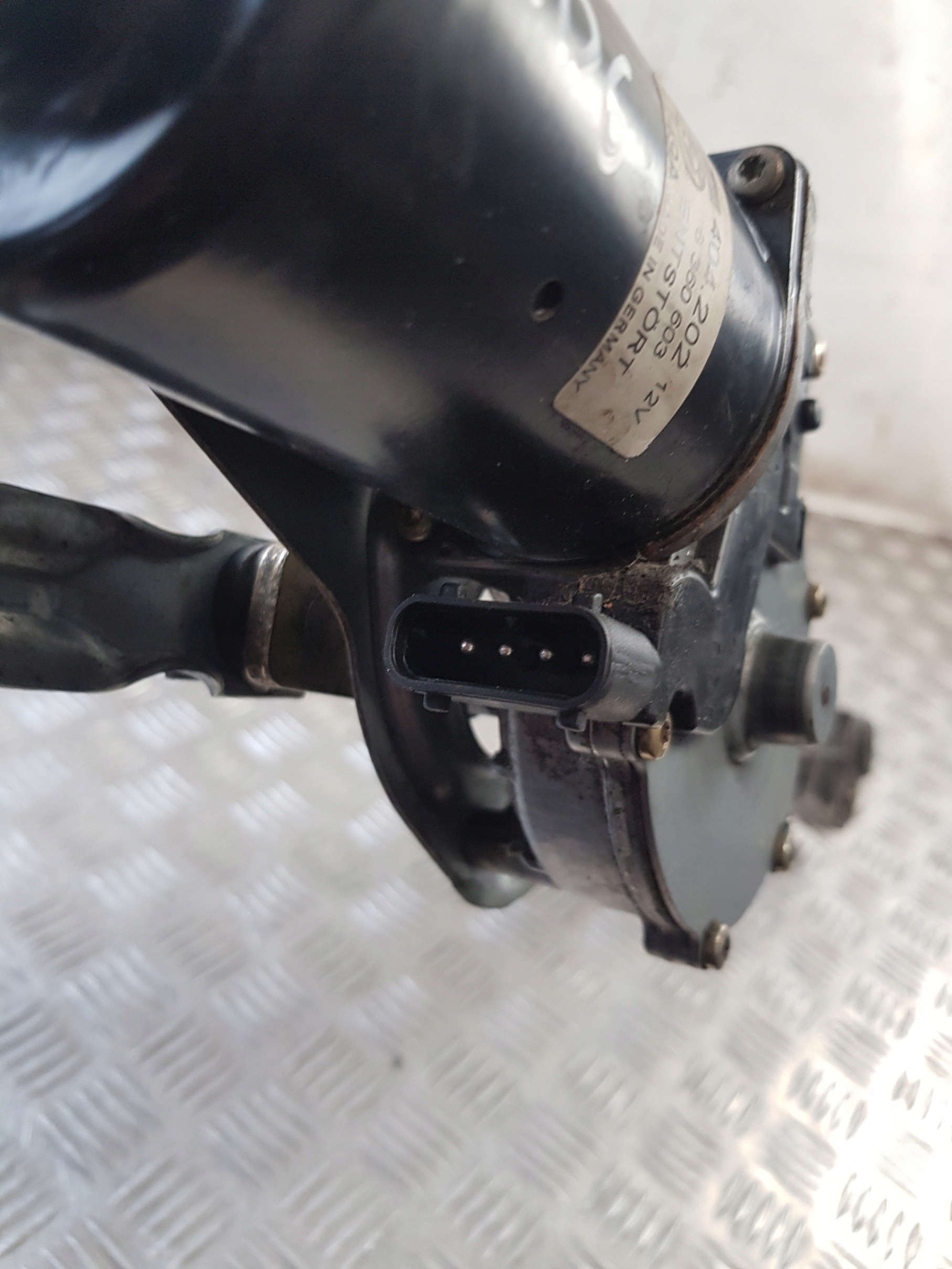 wiper mechanism front mini motor 8360603 BMW E39 sedan 99R