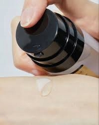 COSRX Advanced Snail Radiance Dual Essence, 80 ml Opakowanie butelka z pompką