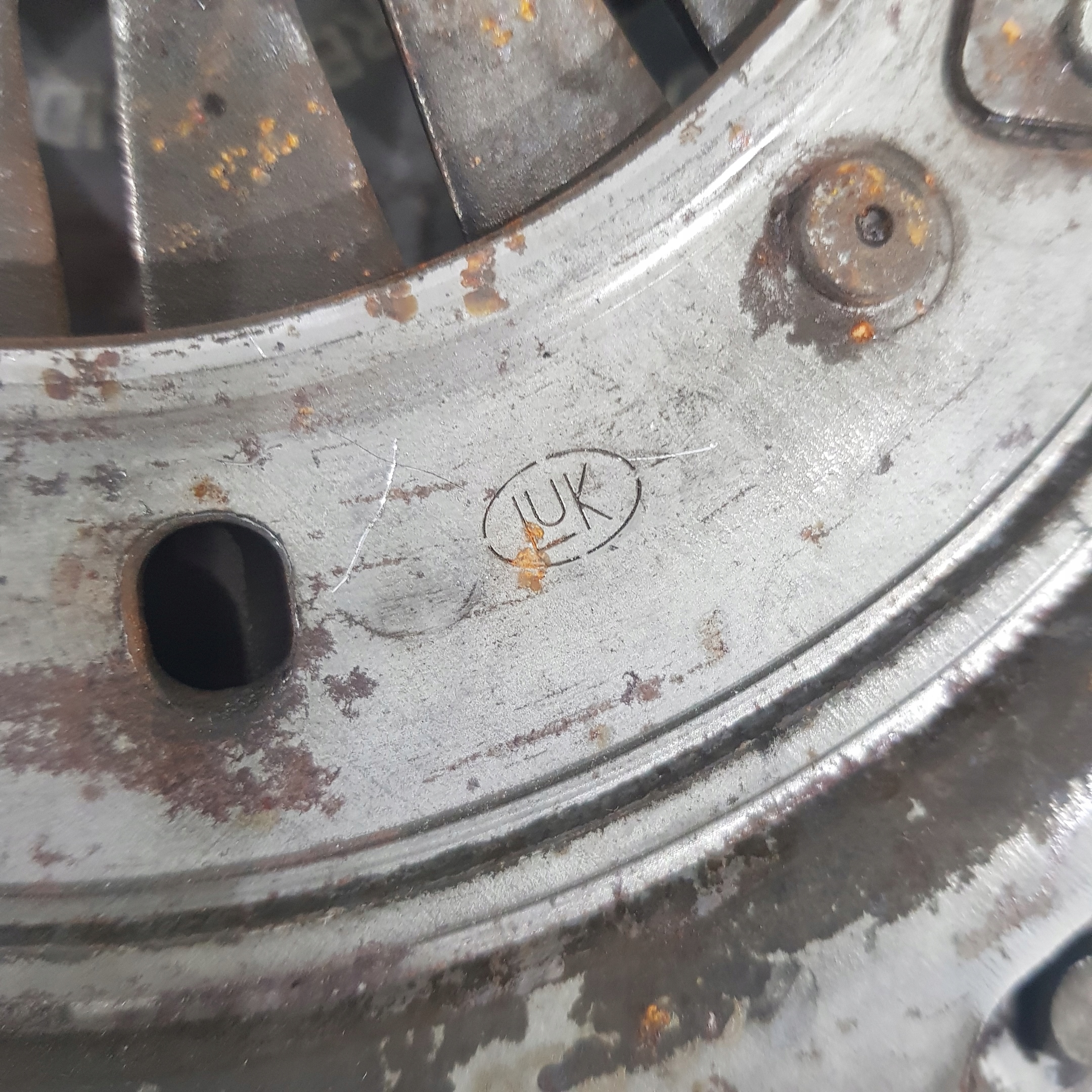 clutch wheel flywheel FORD FIESTA 1.6 TDCI 8V