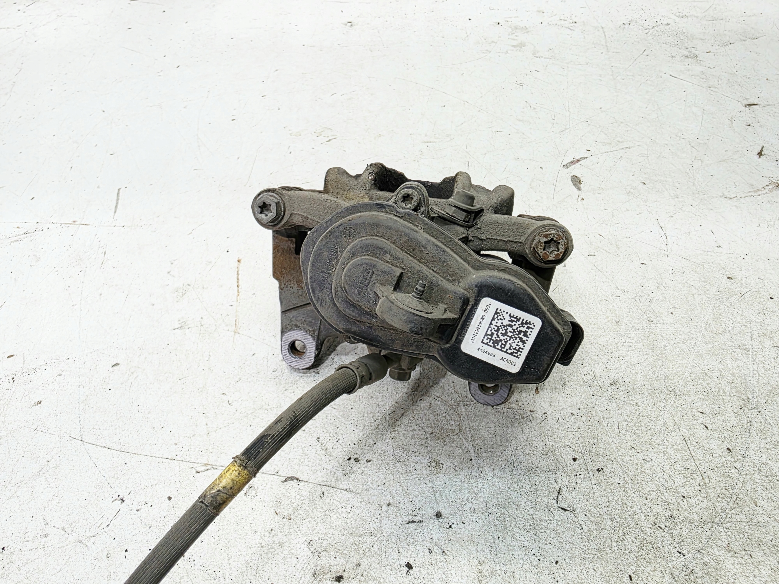 caliper brake JARZMO right rear part AUDI A6 C8 A7 4K0406B 330MM