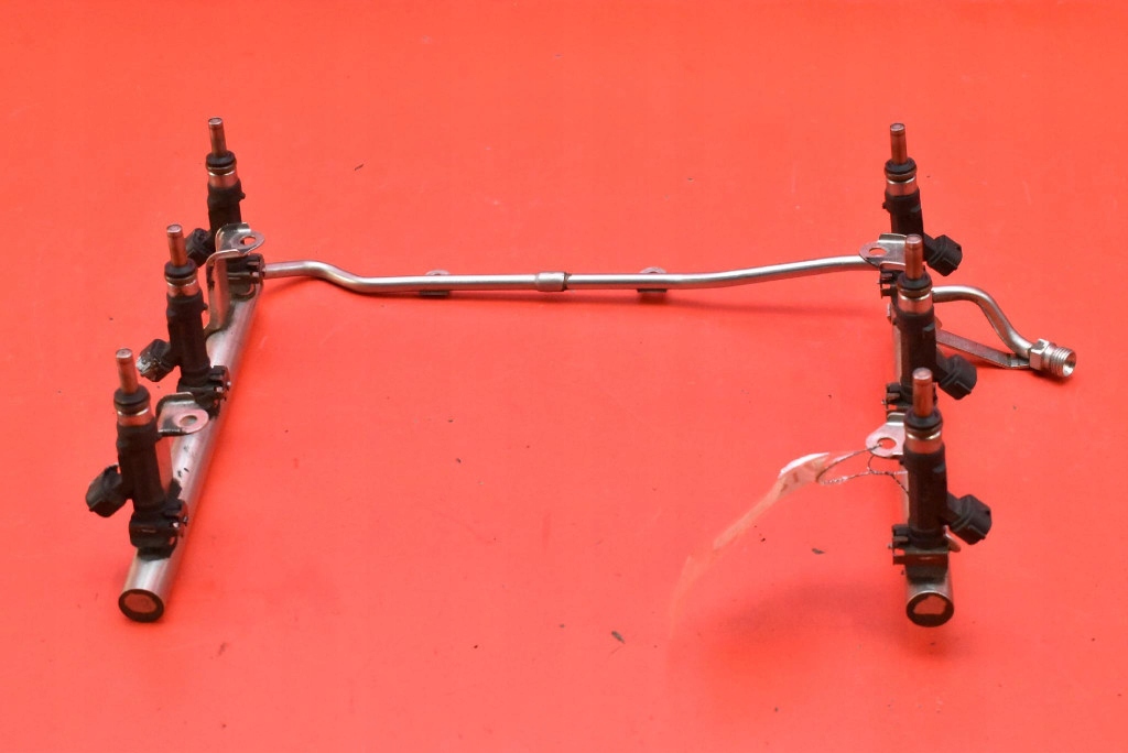 Rampe injection Injecteurs 06E133681F AUDI A6 C6 2.4 V6 177KM 04-08