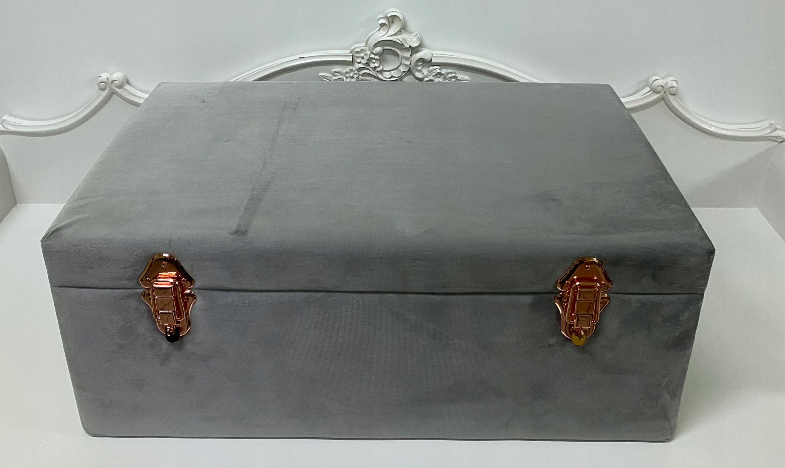 Kufer do przechowywania Zestaw 2 skrzyń Kolor mebla odcienie szarości