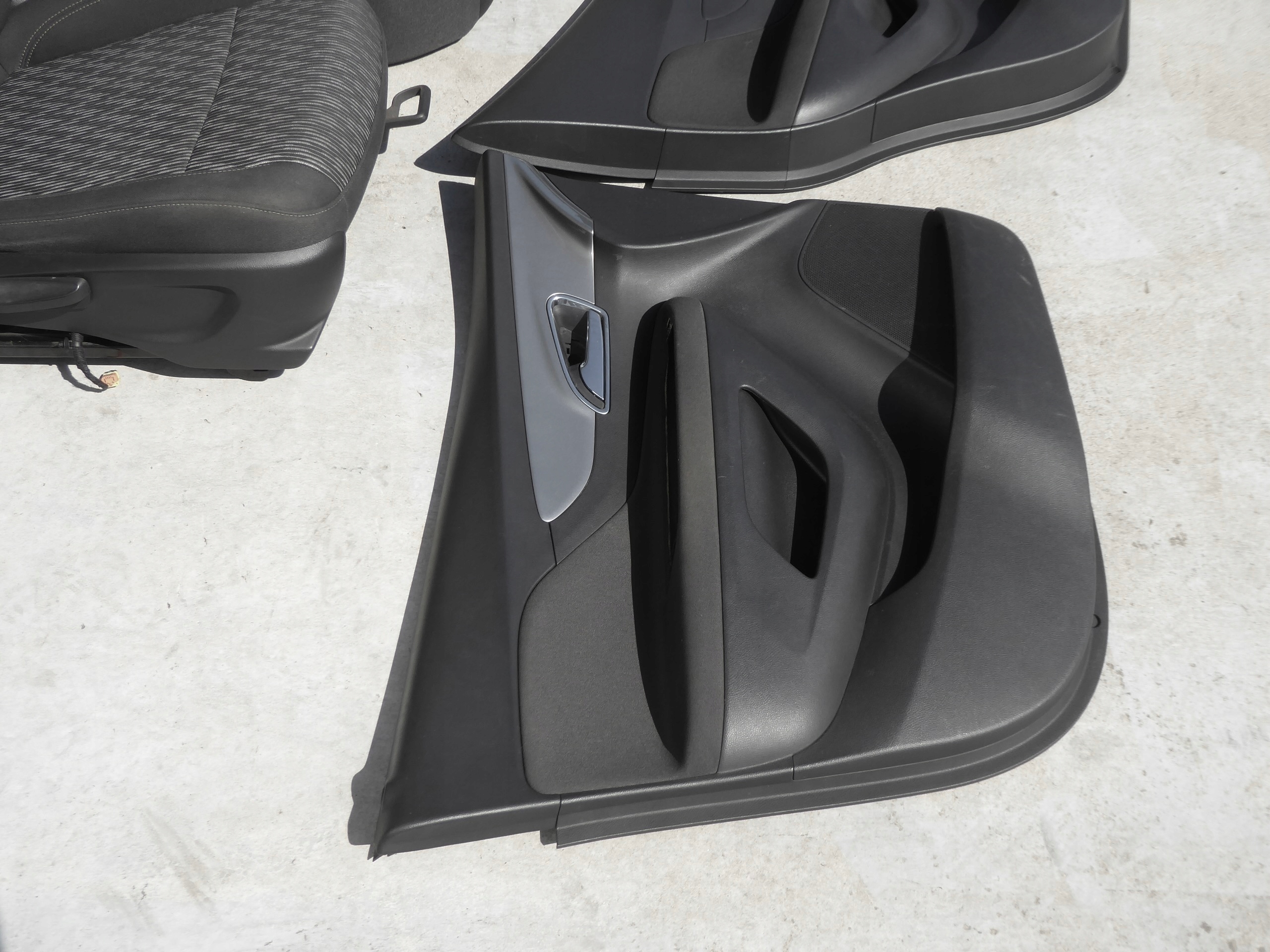 seats upholstery OPEL MOKKA