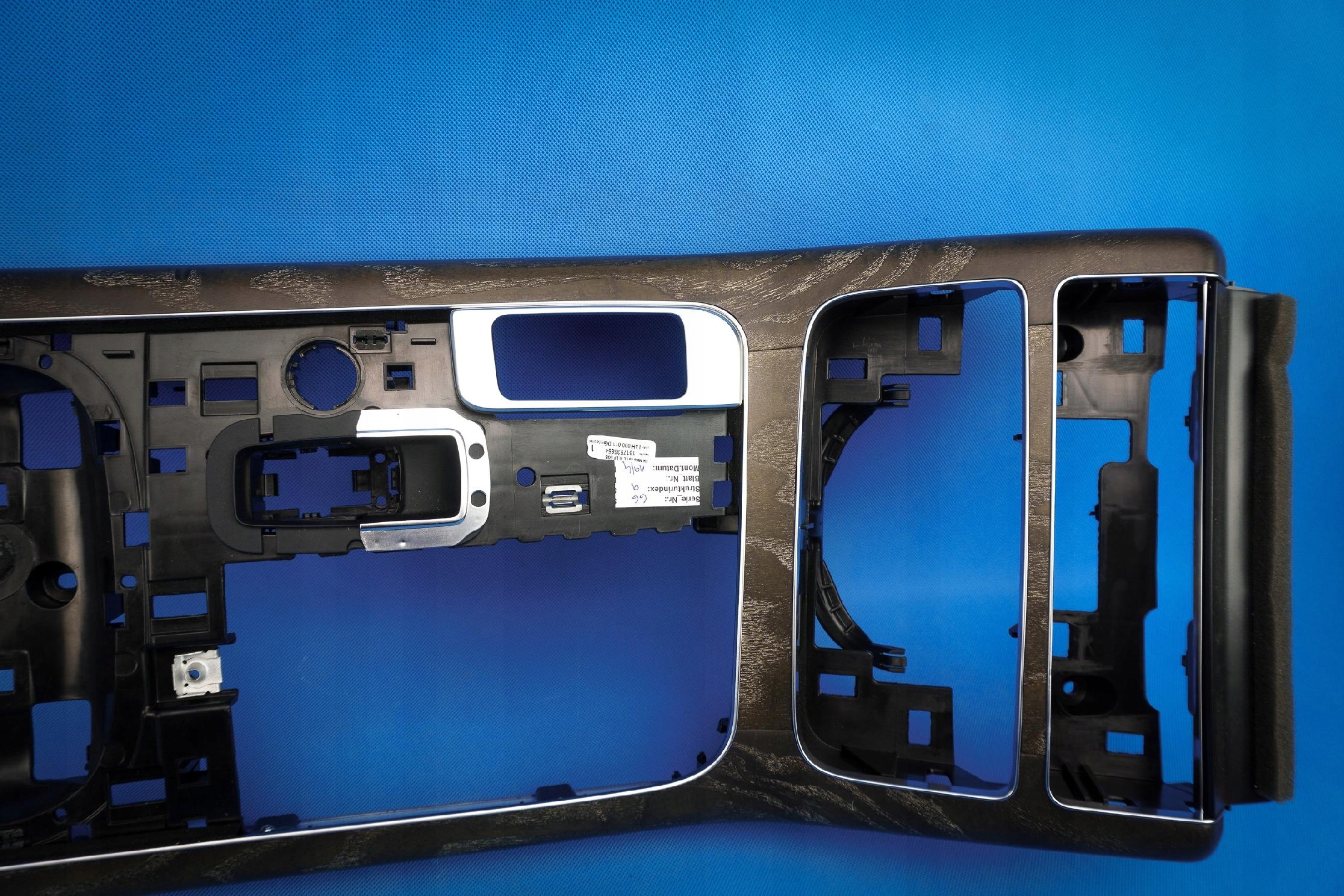 Tunel mitte dekor LED Audi A8 4H1863240AD GQ2