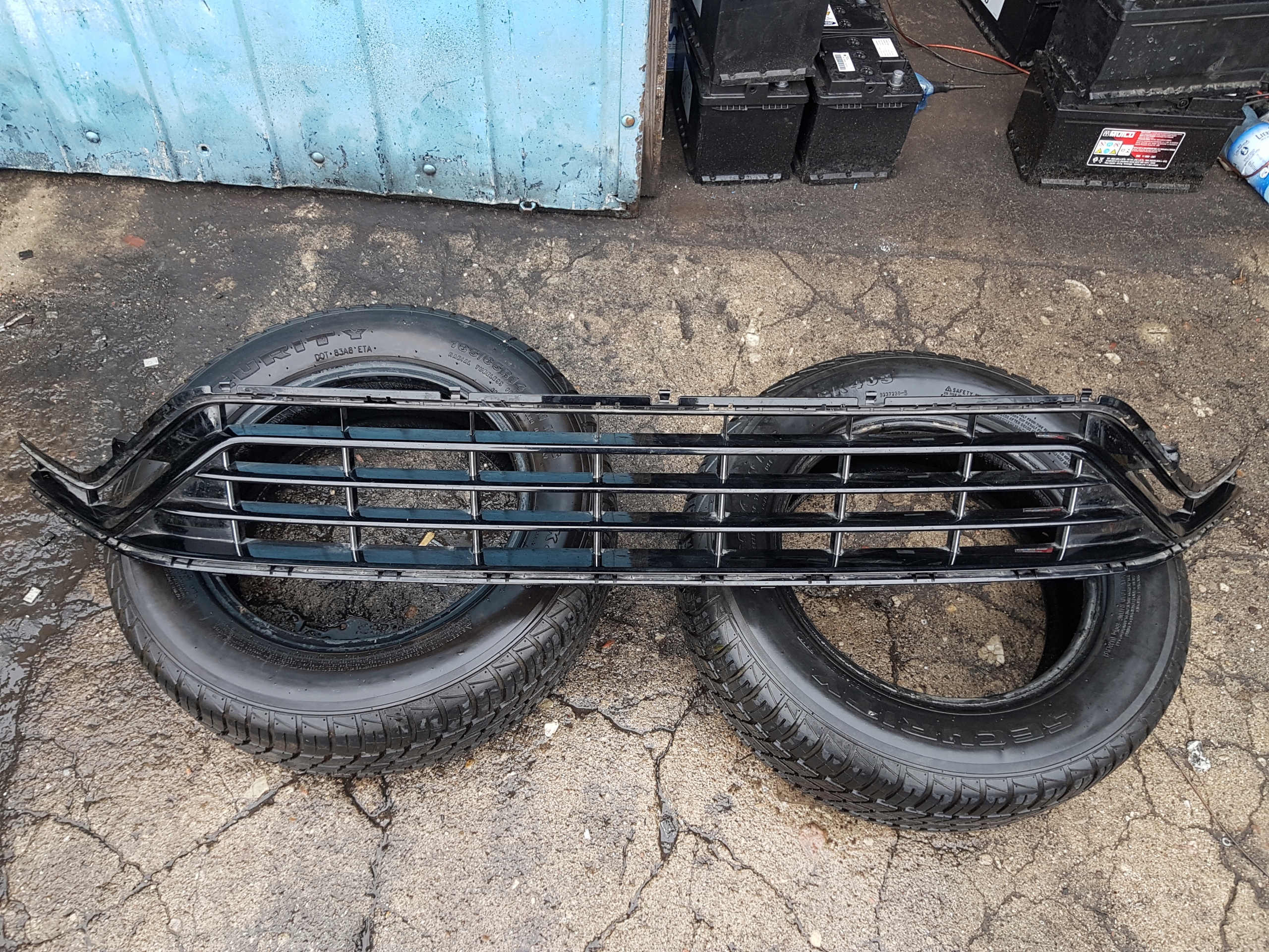 Golf R-line рестайлінг решітка zderzakag0853677 AF