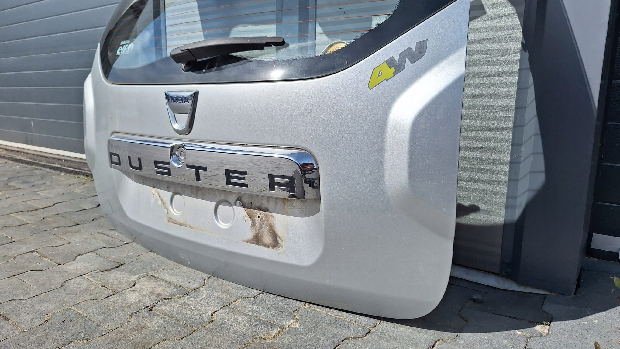 trunk door boot DACIA DUSTER and 2013R 1,5DCI 110 KM 4X4