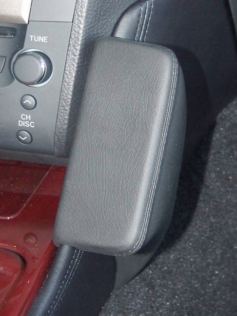 Konzola Kuda pro telefon Lexus 300 od roku 2005