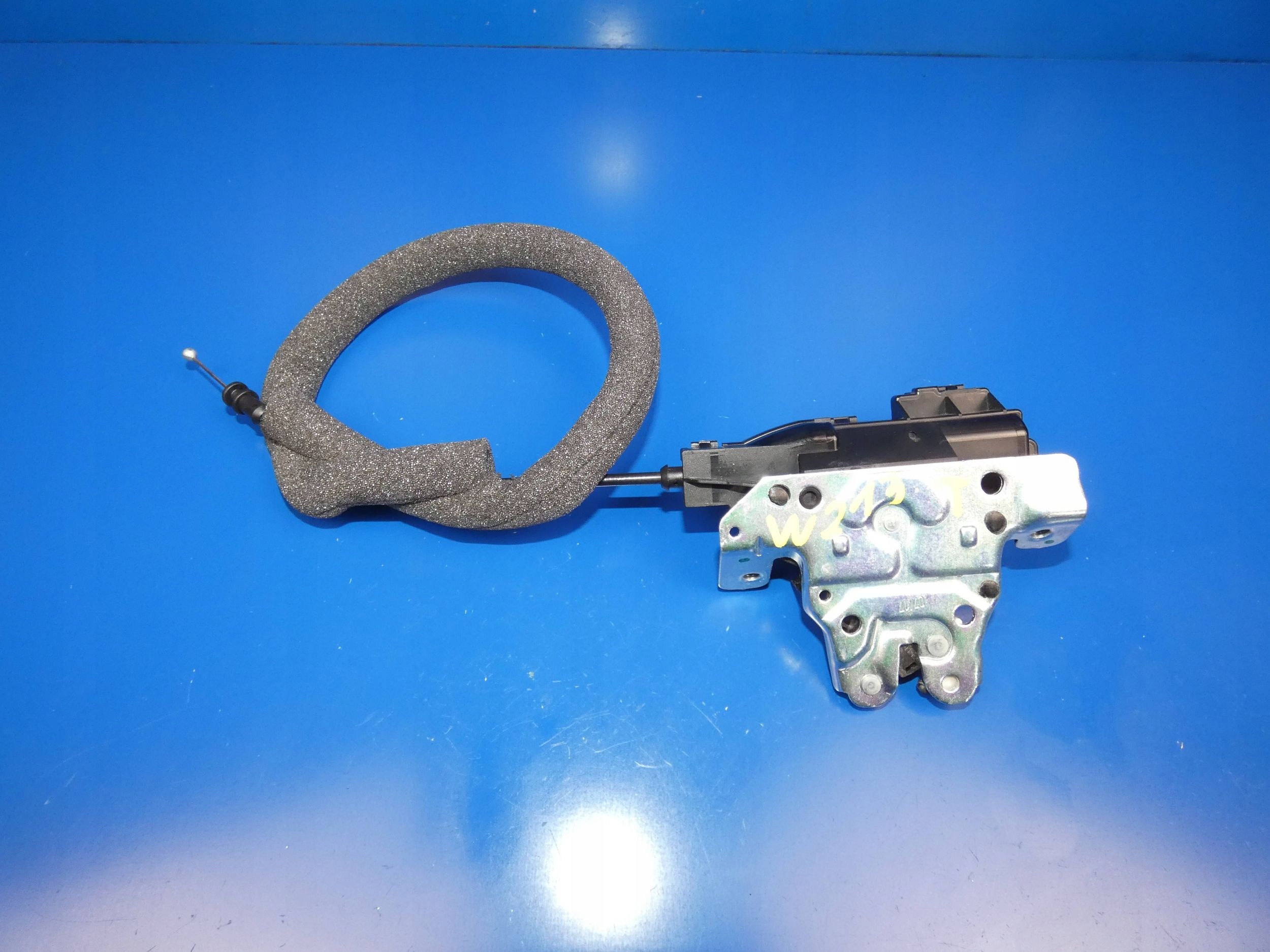 MERCEDES E KLASA W213 C W205 lock bonnet boot rear part rear