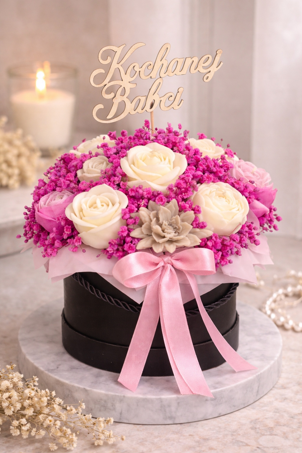 Dárek k svátku babičky Flower Box Sójové svíčky Věčná kytice