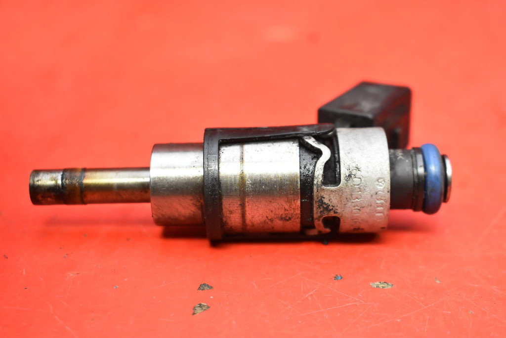 nozzle injector 06F906036G VW PASSAT B6 2.0 TSI 200 KM 05-10
