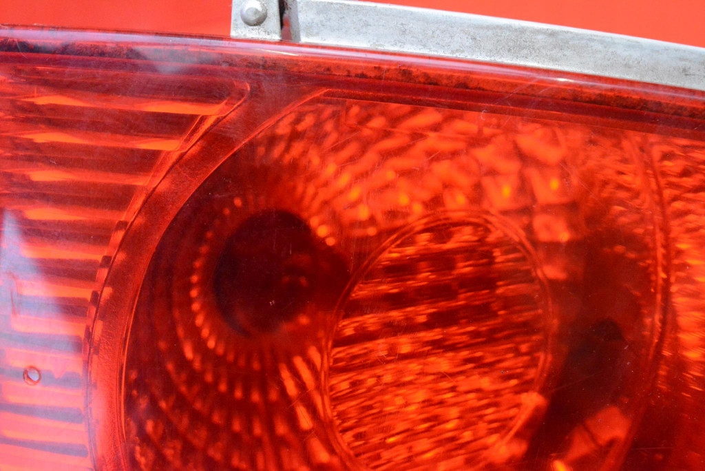 light left rear part rear 1T0945095C VW TOURAN 1 and 03-06