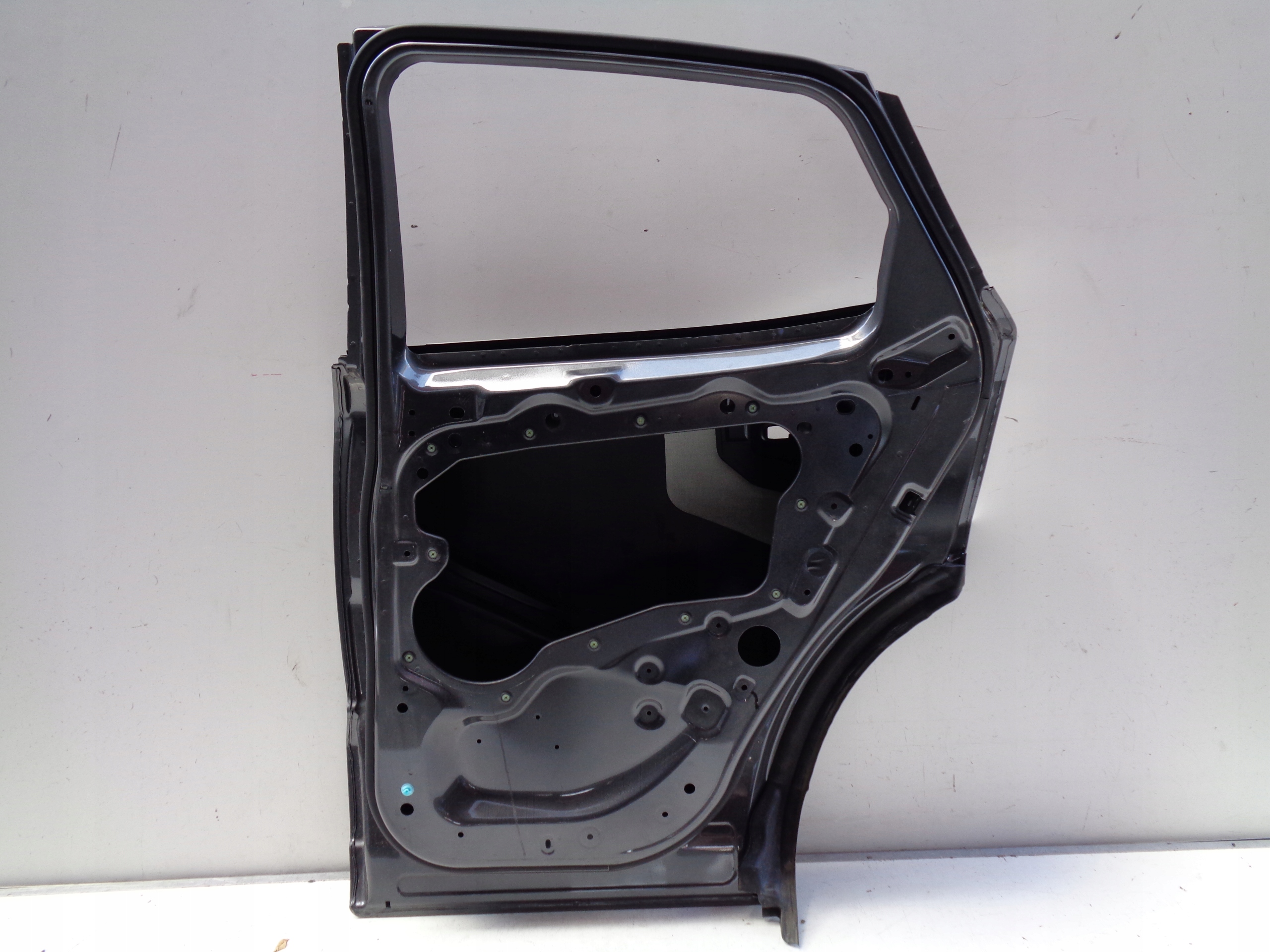 door right rear. JAGUAR E-PACE 18- NR 36029