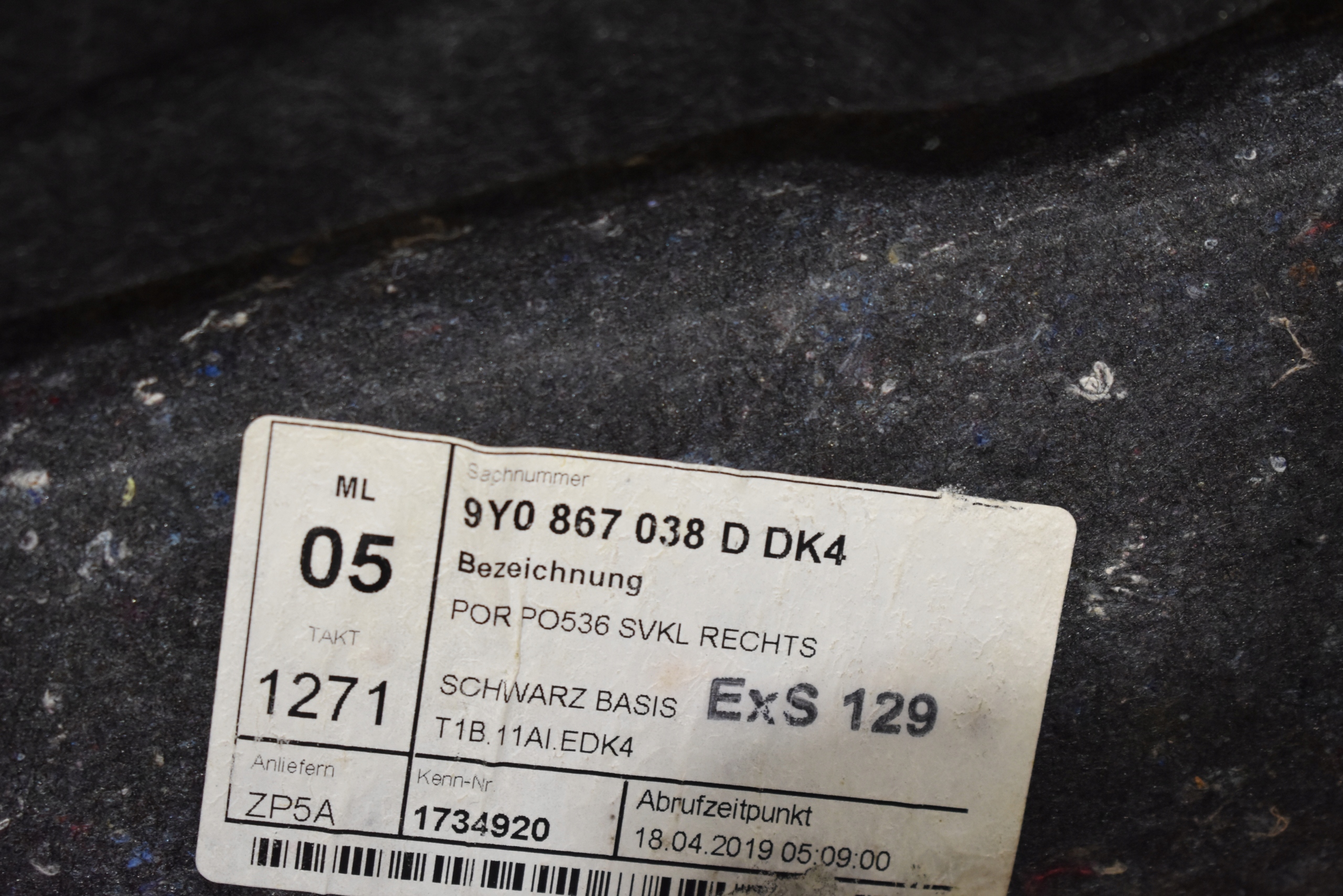 IDEALNY boot upholstery right PORSCHE CAYENNE 9Y SUV 1