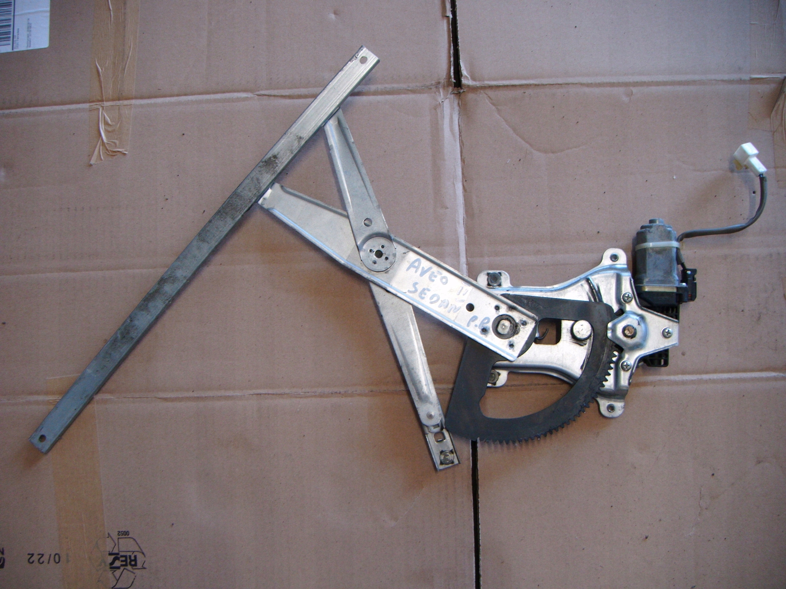 AVEO II SEDAN 05-11 MECHANIZM SZYBY PRAWY PRZÓD