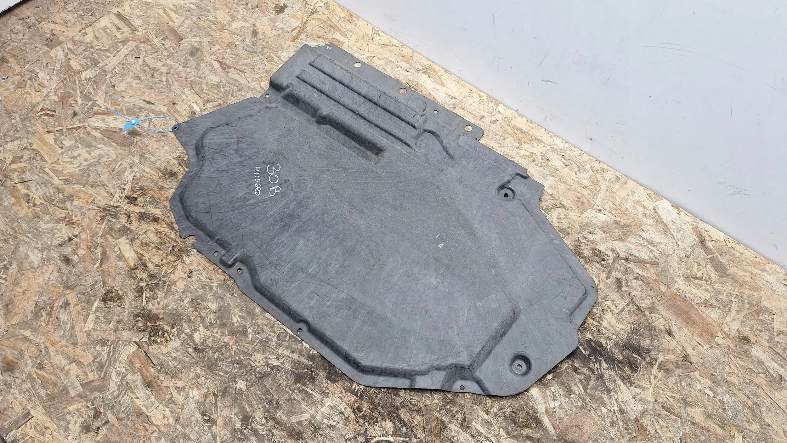 cover chassis left 7158405 BMW X5 E70 X6 E71