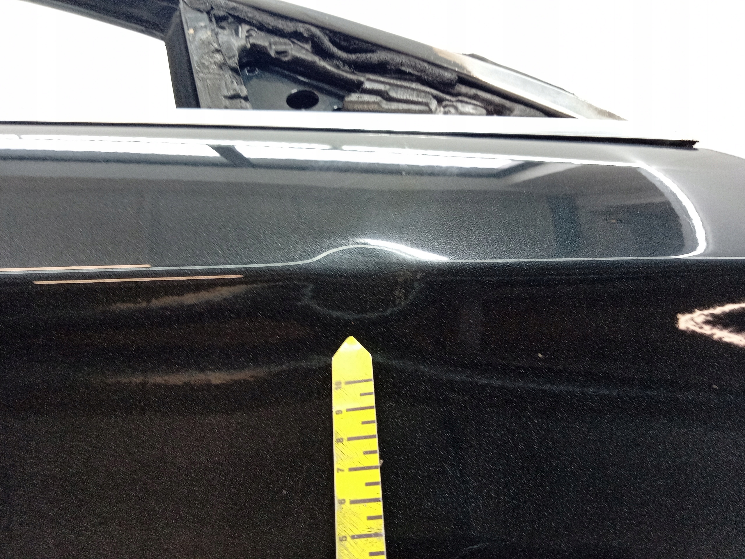 S W222 DRZWI PRZÓD PRAWE MAGNETIT SCHWARZ Strona zabudowy przód - prawa