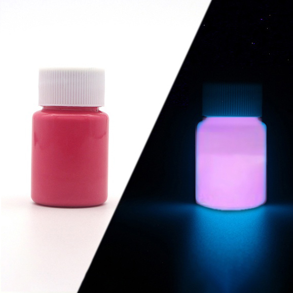 

świecąca farba fluorescencyjna czerwona róża