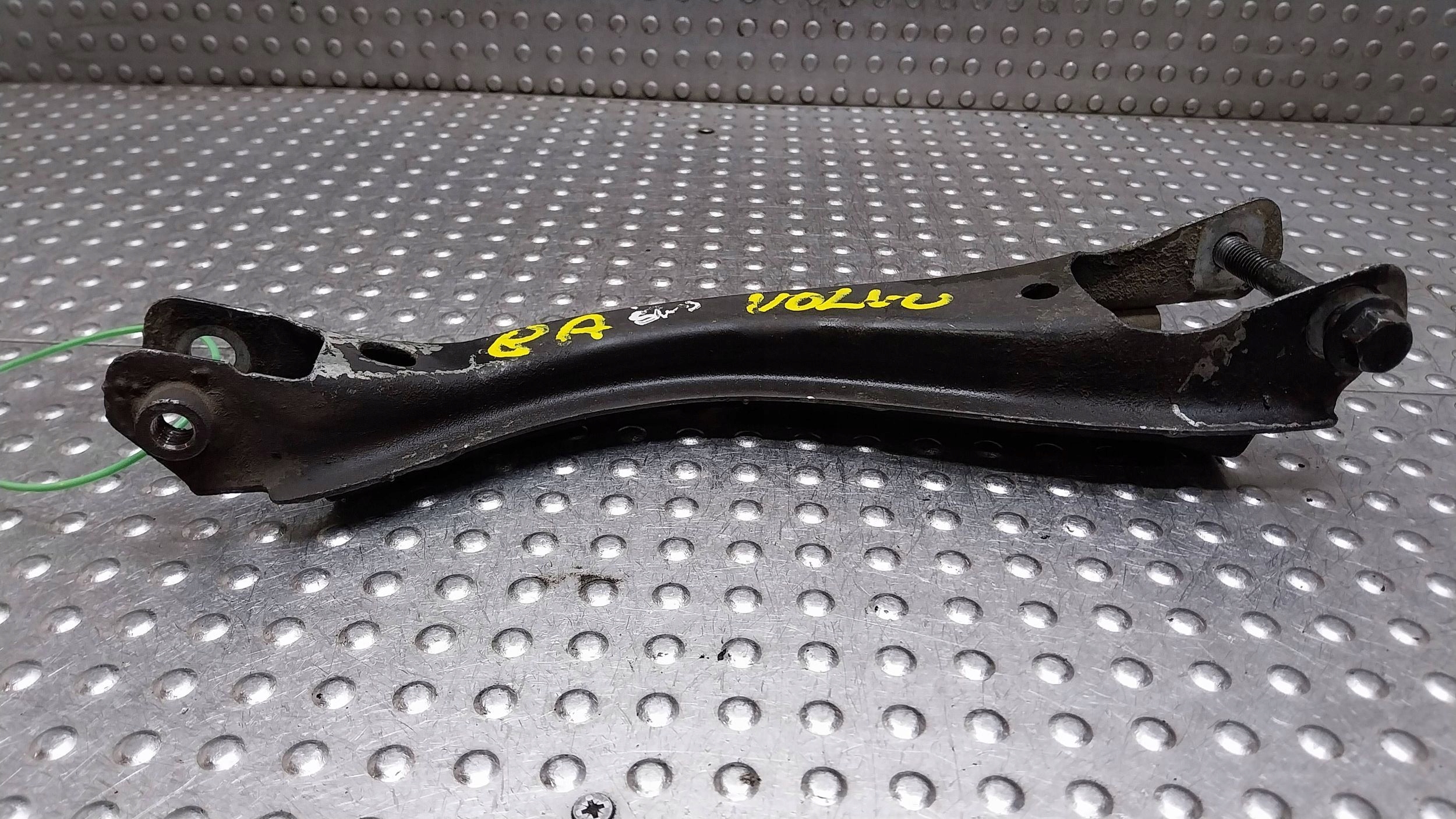 Querlenker rechts heck 8664143 VOLVO S60 und