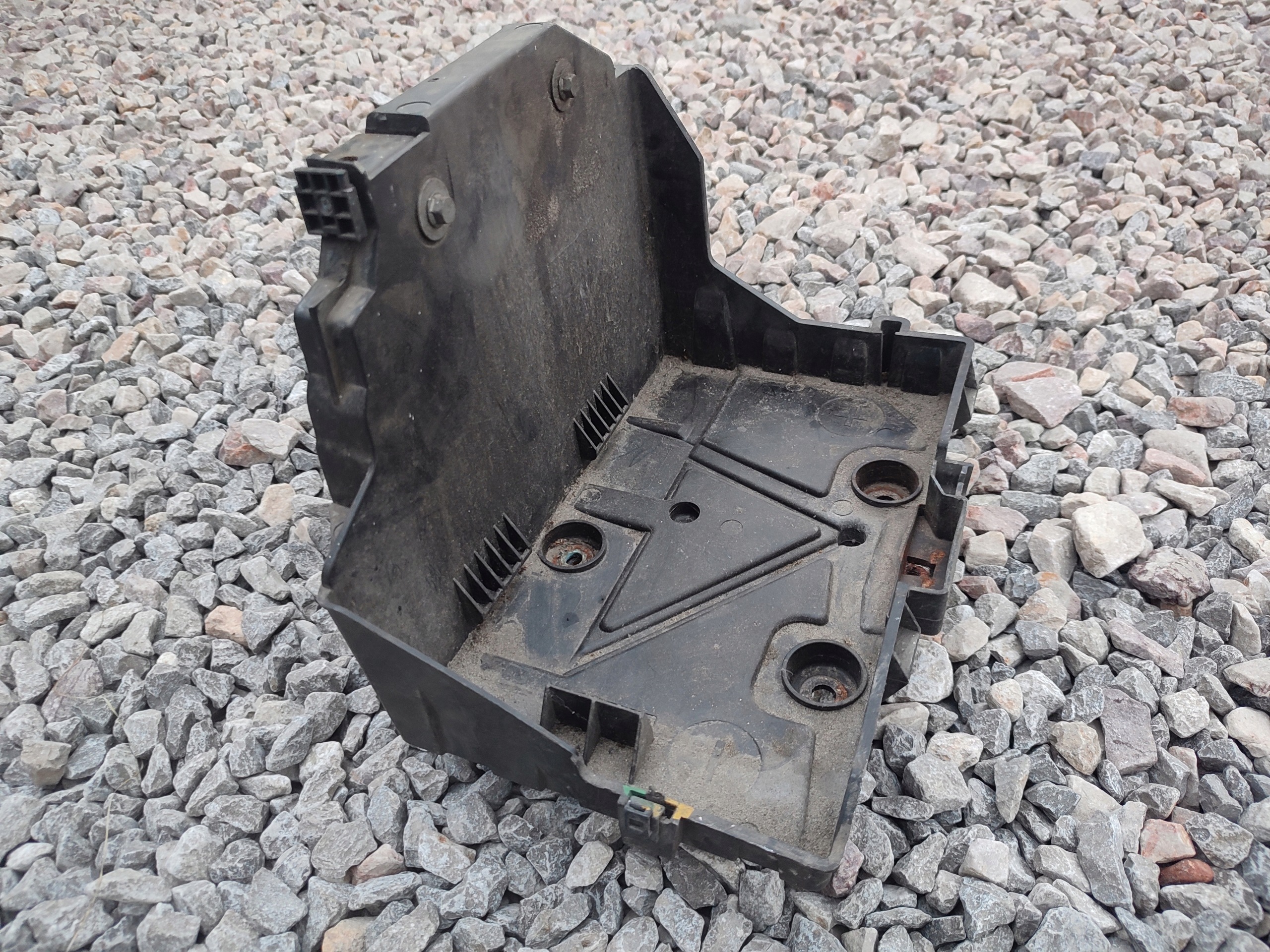 držák obal akumulátoru RENAULT KANGOO II III 8200870492