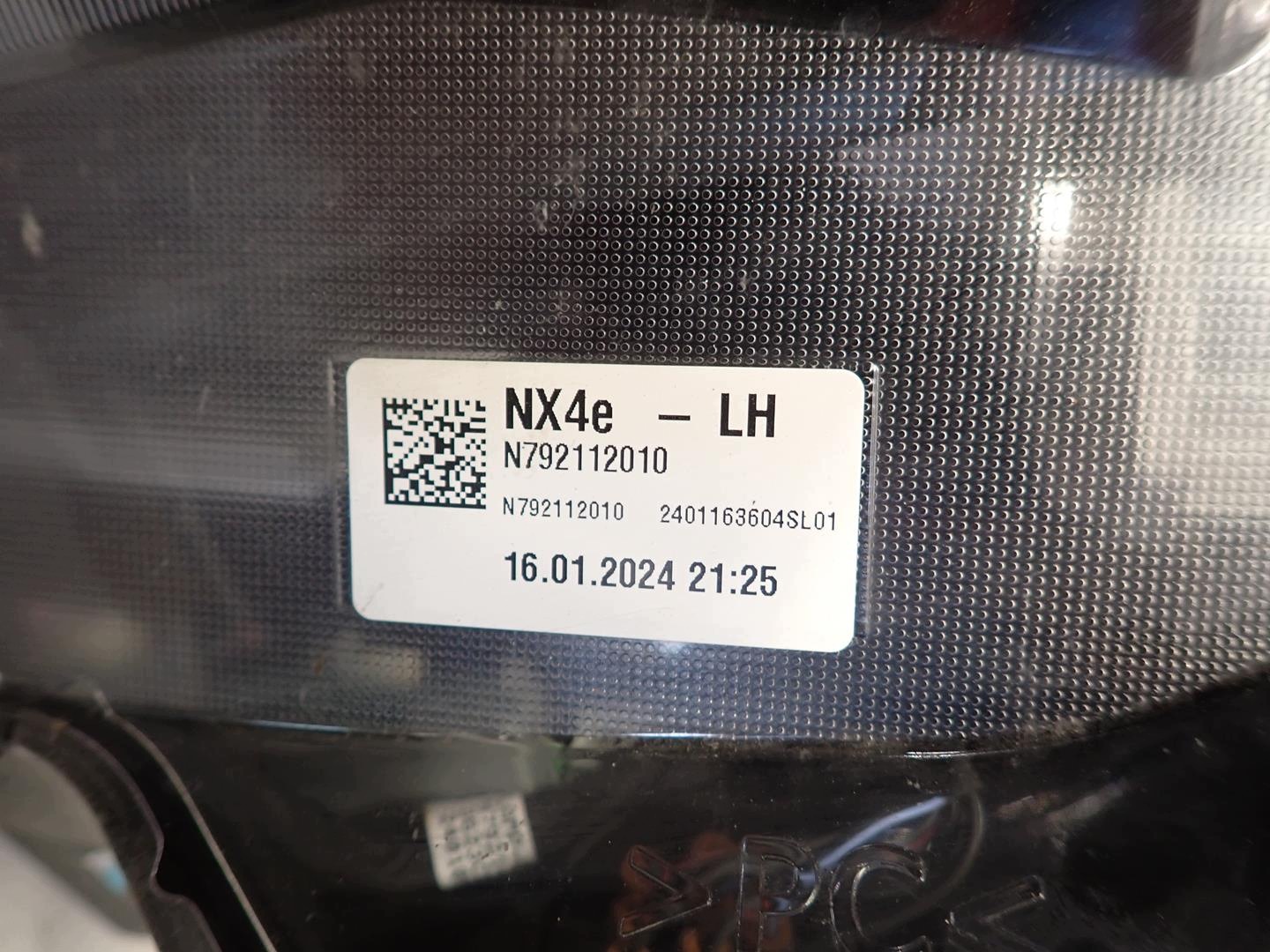 light front front left HYUNDAI TUCSON IV 2020- FULL LED 92201-N7100