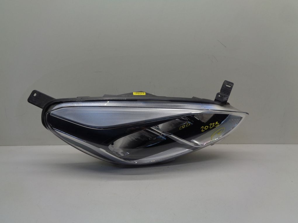 FORD FIESTA MK8 17- light front right