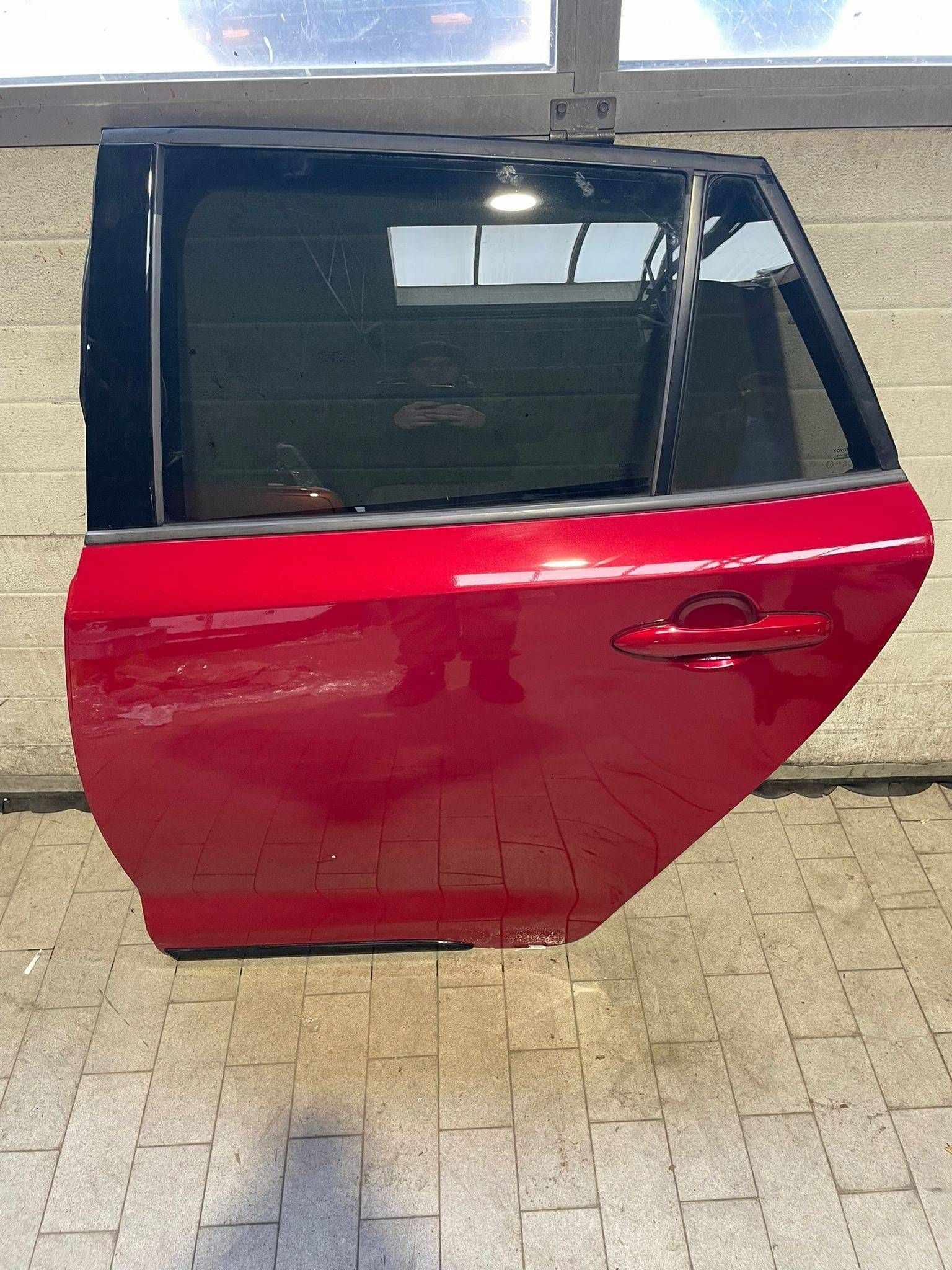 door rear. rear part side left Toyota Corolla E210 E21