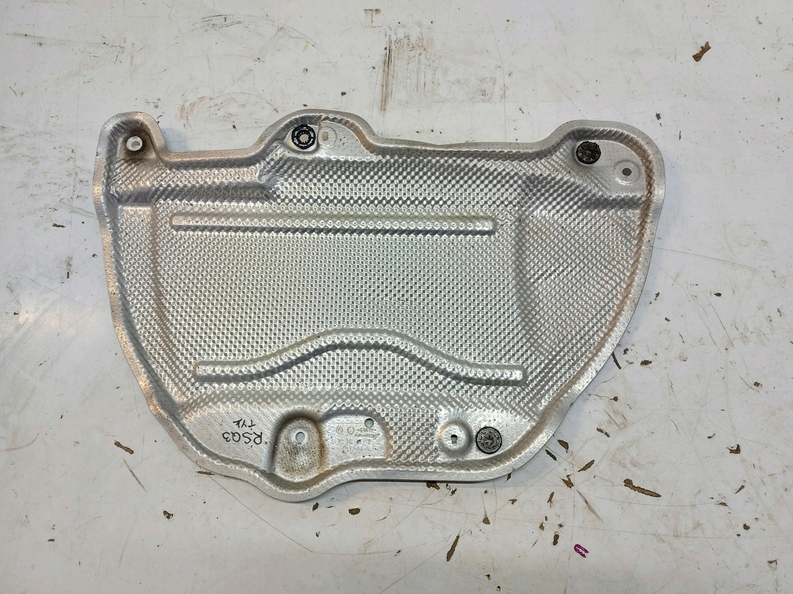 Audi RSQ3 Q3 83A 2022r Blende Abdeckung TERMICZNA 83A825701