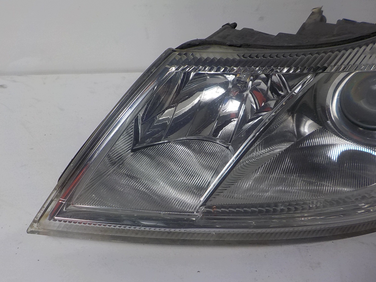SKODA OCTAVIA II LIFT light left front front UK 1Z1941017P