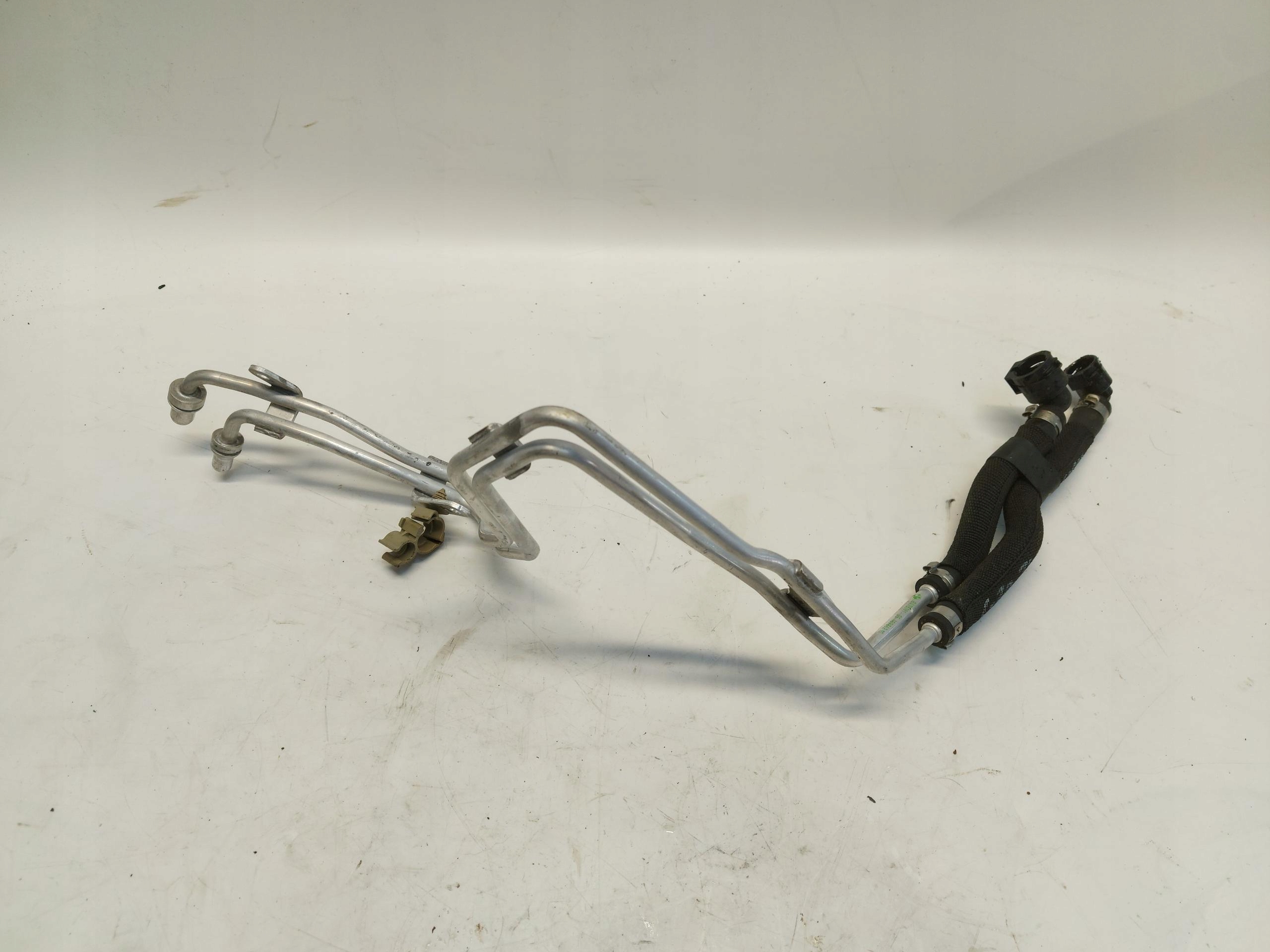 BMW G20 LIFT m340xd crijevo prijenos cijev vode 8475191