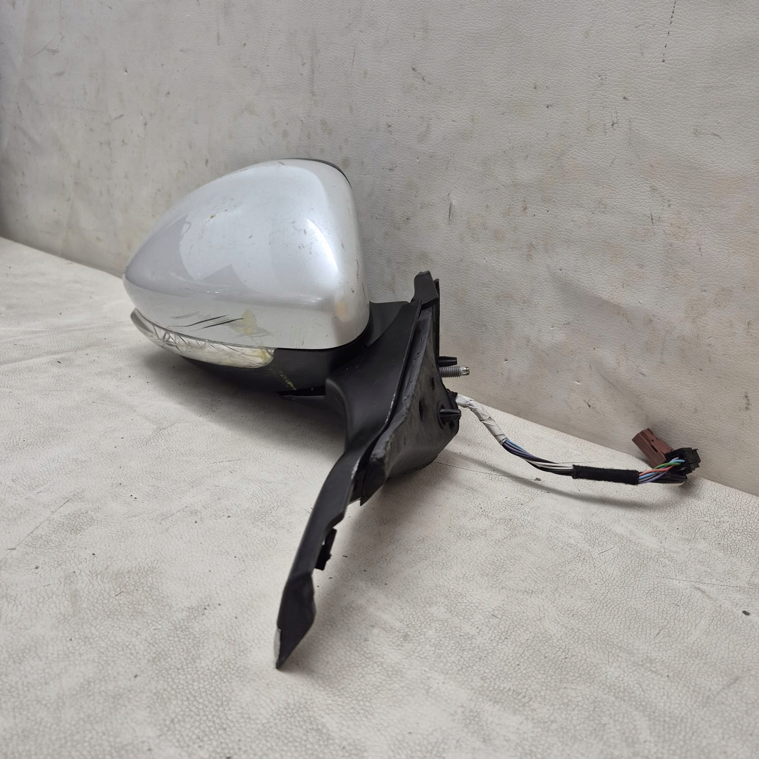 PEUGEOT 208 and 1 12-19 mirror front front right