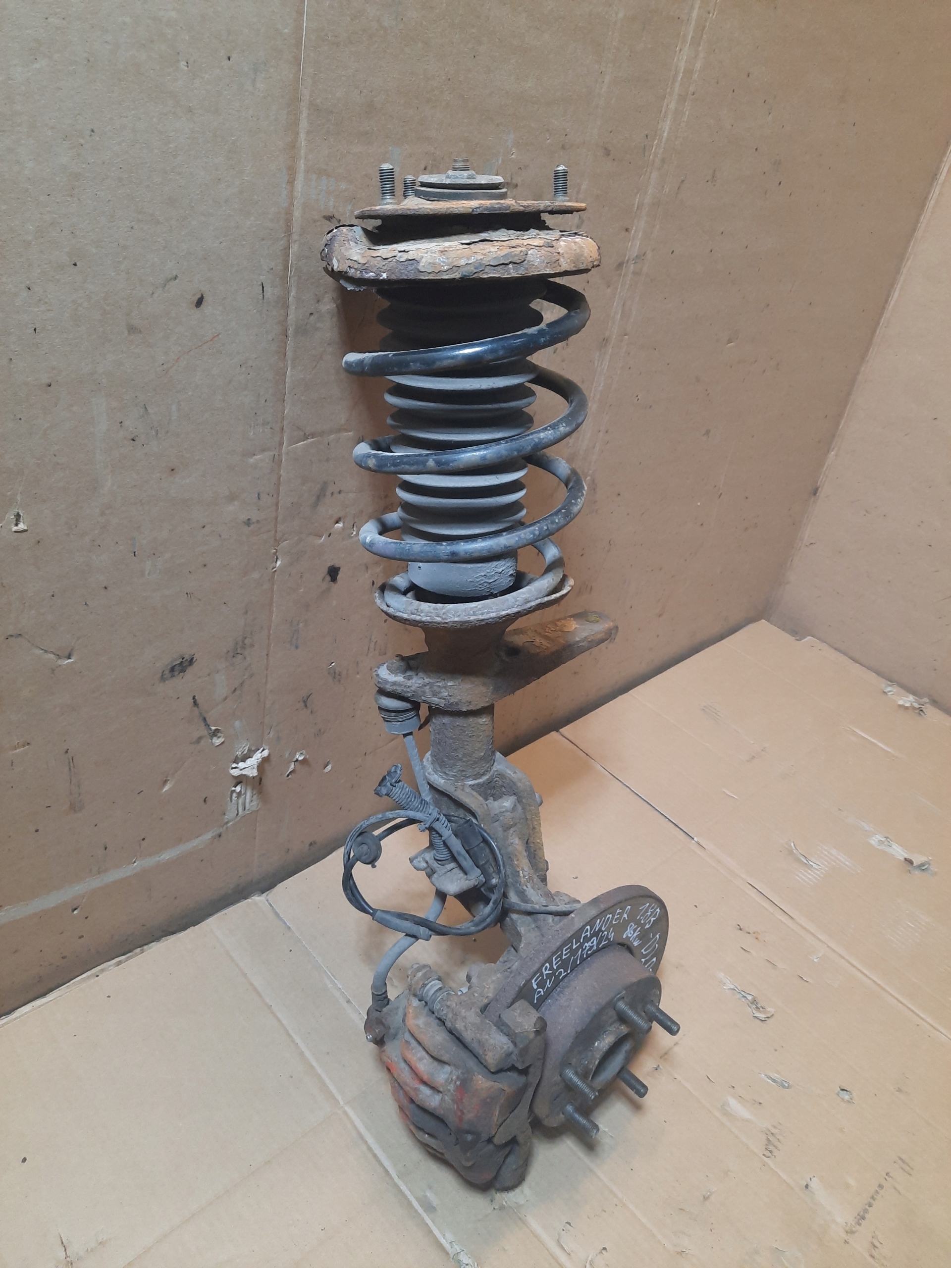 McPherson swing caliper disc left front LAND ROVR FREELANDER 1.8B