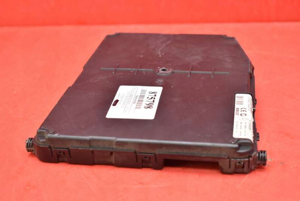 control unit module UCH 8200306435 RENAULT MEGANE SCENIC 2 II 2.0 16V 136 KM