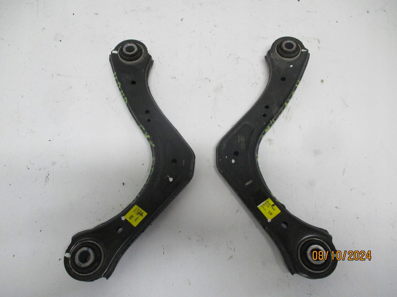 Querlenker heck hinten HYUNDAI KONA 55101F2BA0 rechts