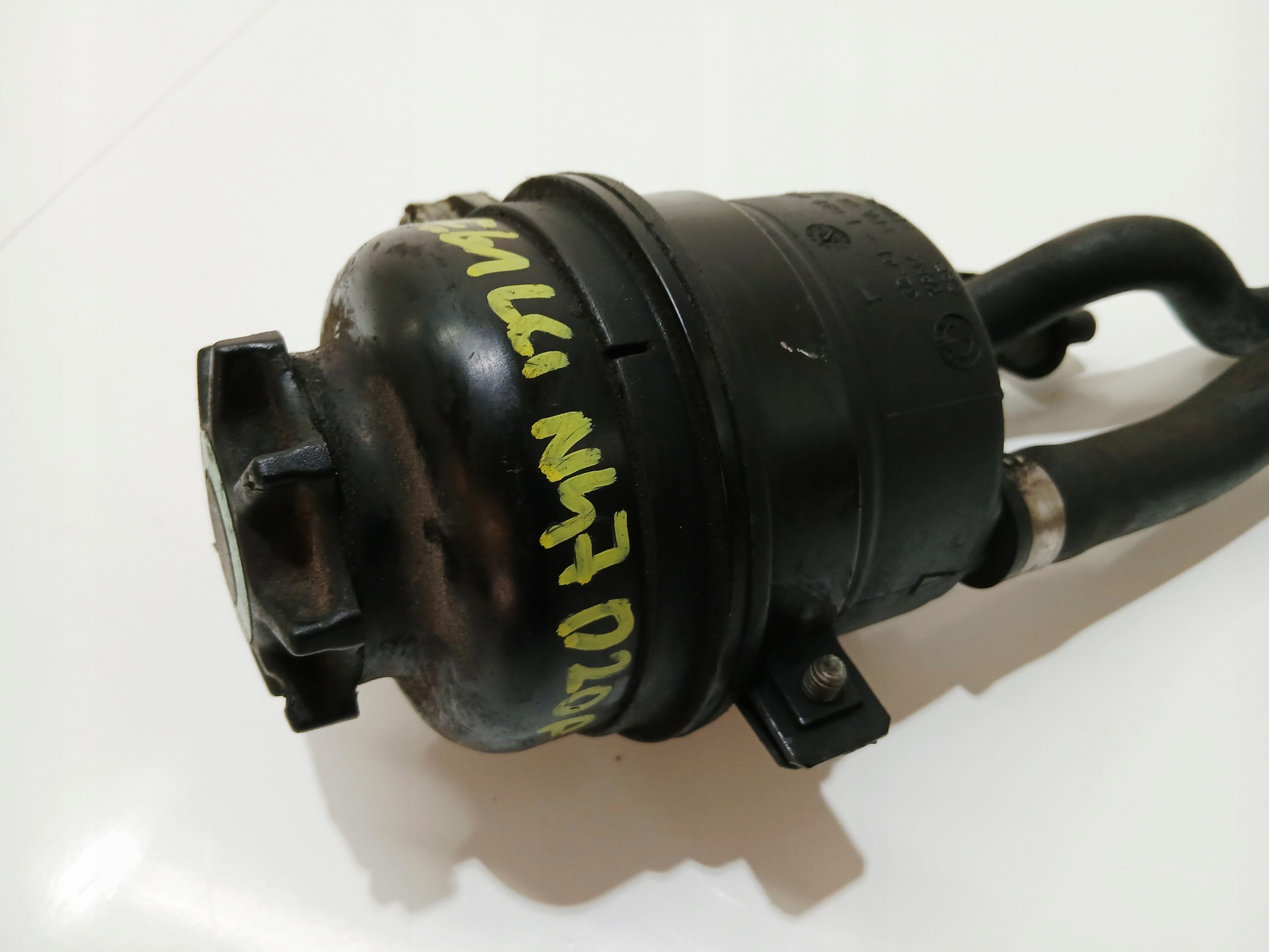 servo tank BMW E60 E61 E83 LCI 1097164
