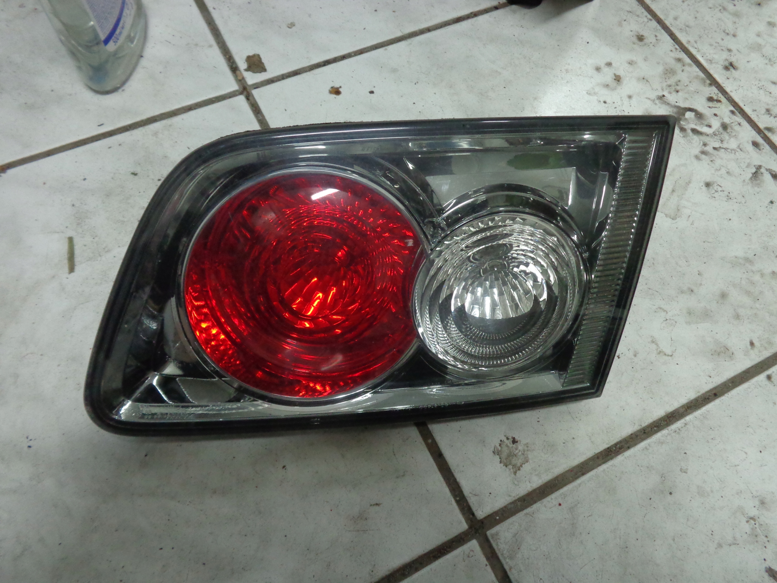 mazda 6 2005-2007 универсал правый задний оригинал РЕСТАЙЛИНГ европа