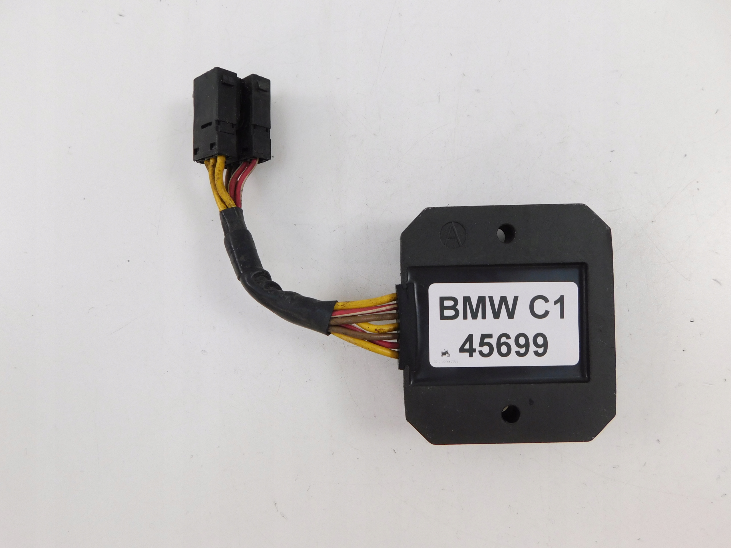 BMW C1 125 регулятор напряжения M1