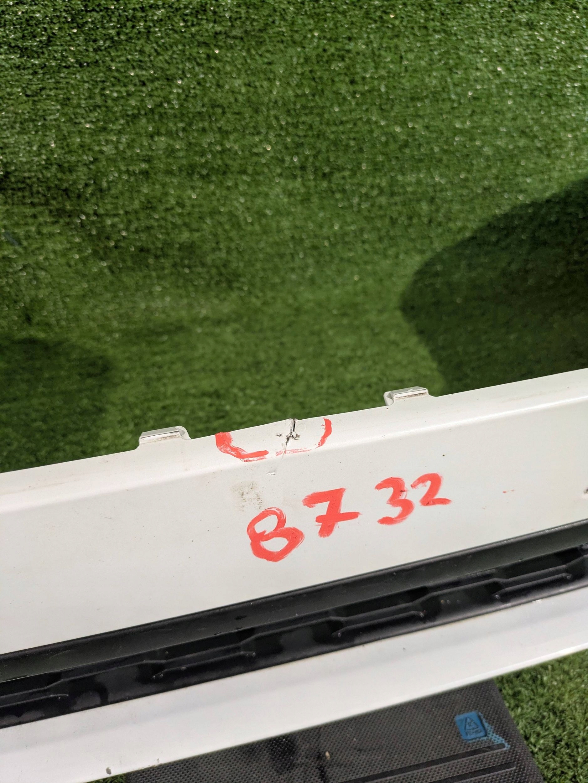 front bumper front SKODA OCTAVIA IV 20- NR.8732