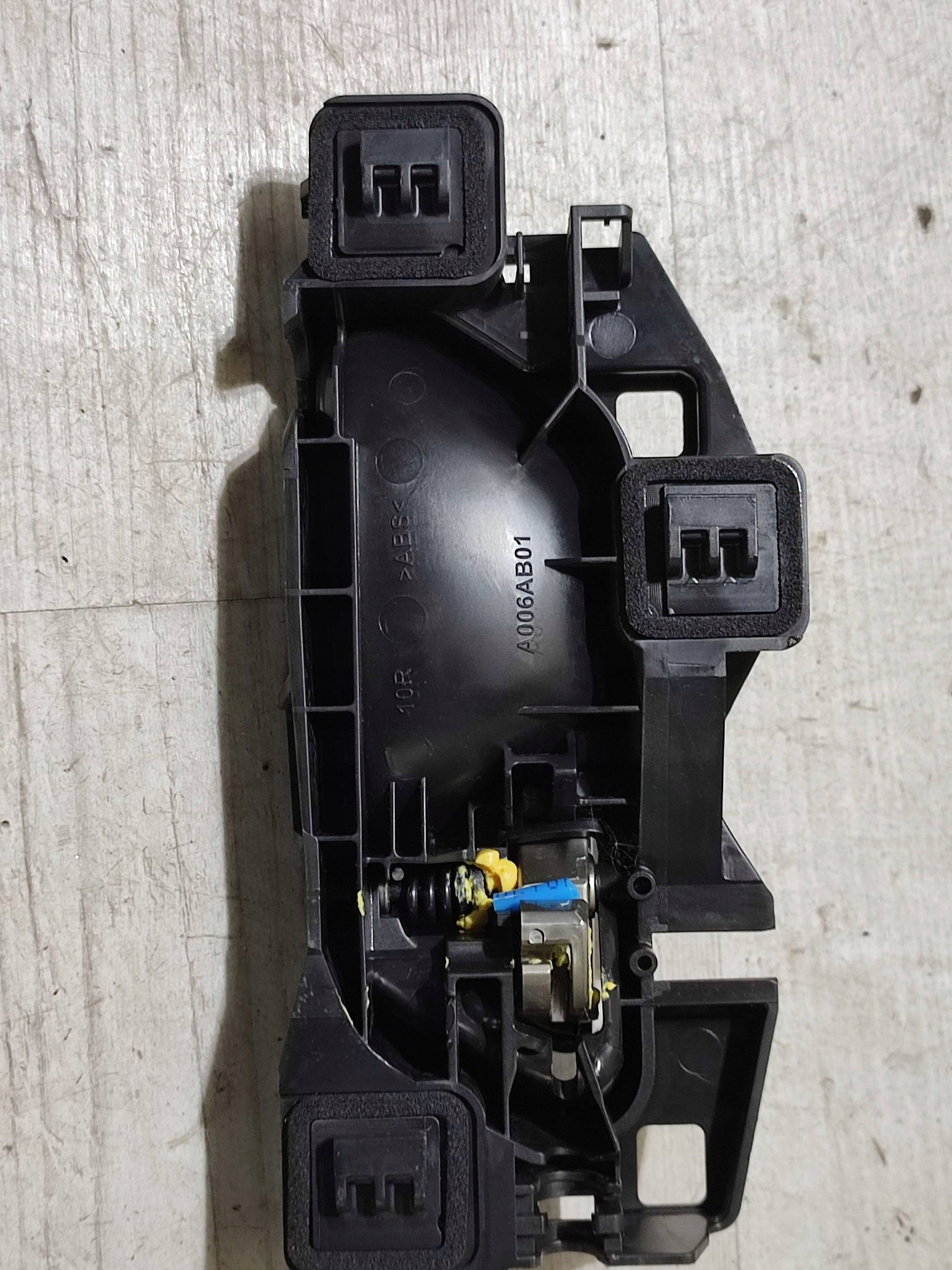 Opel Corsa F 2022 rear part side right handle inner