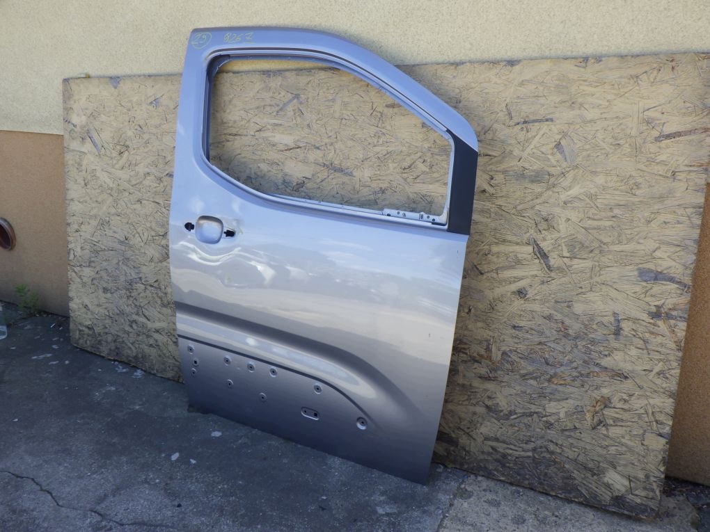 BERLINGO 4 PARTNER IV PROACE CITY COMBO E 18- door right front