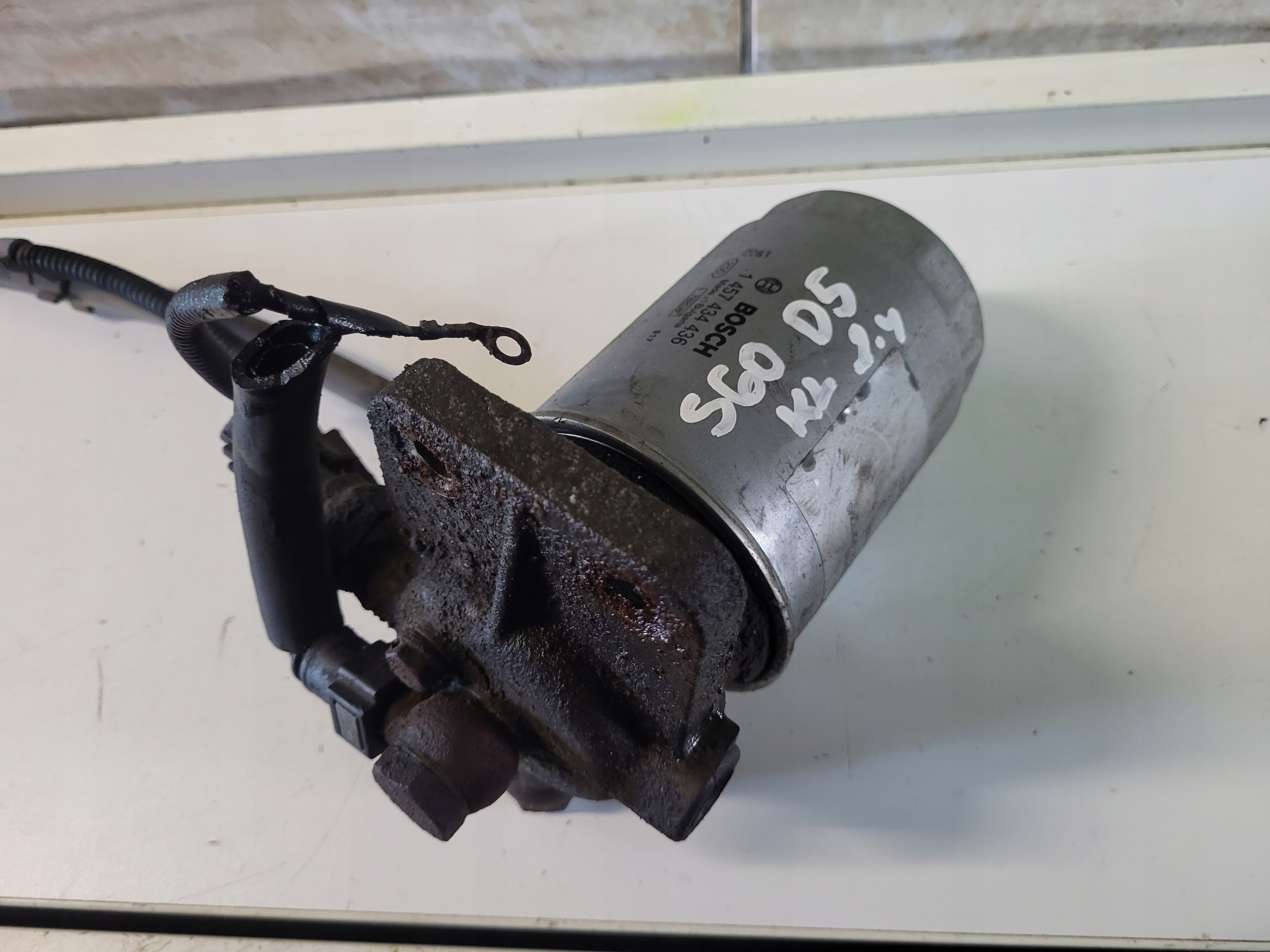 poklopač držač filtera goriva VOLVO S60 2.4 D5