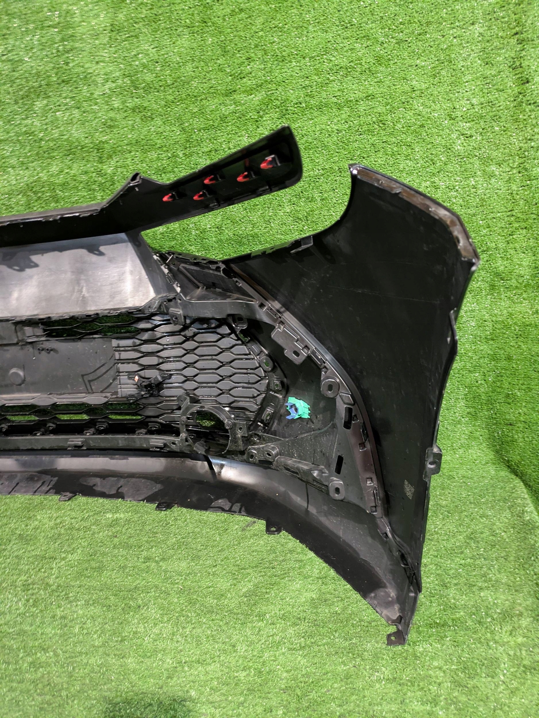 front bumper front TOYOTA C-HR II NR.4057