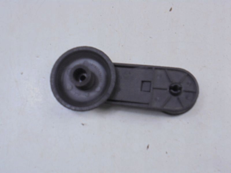 ALFA ROMEO 75 KORBKA OTWIERANIA SZYBY 161007418500 Producent części Alfa Romeo OE