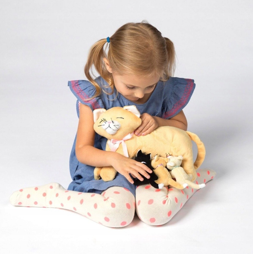 Karmiąca mama kotka MIŚ maskotka Pluszowa Kocięta Kocia Mamusia Zestaw 1+3 Bohater brak