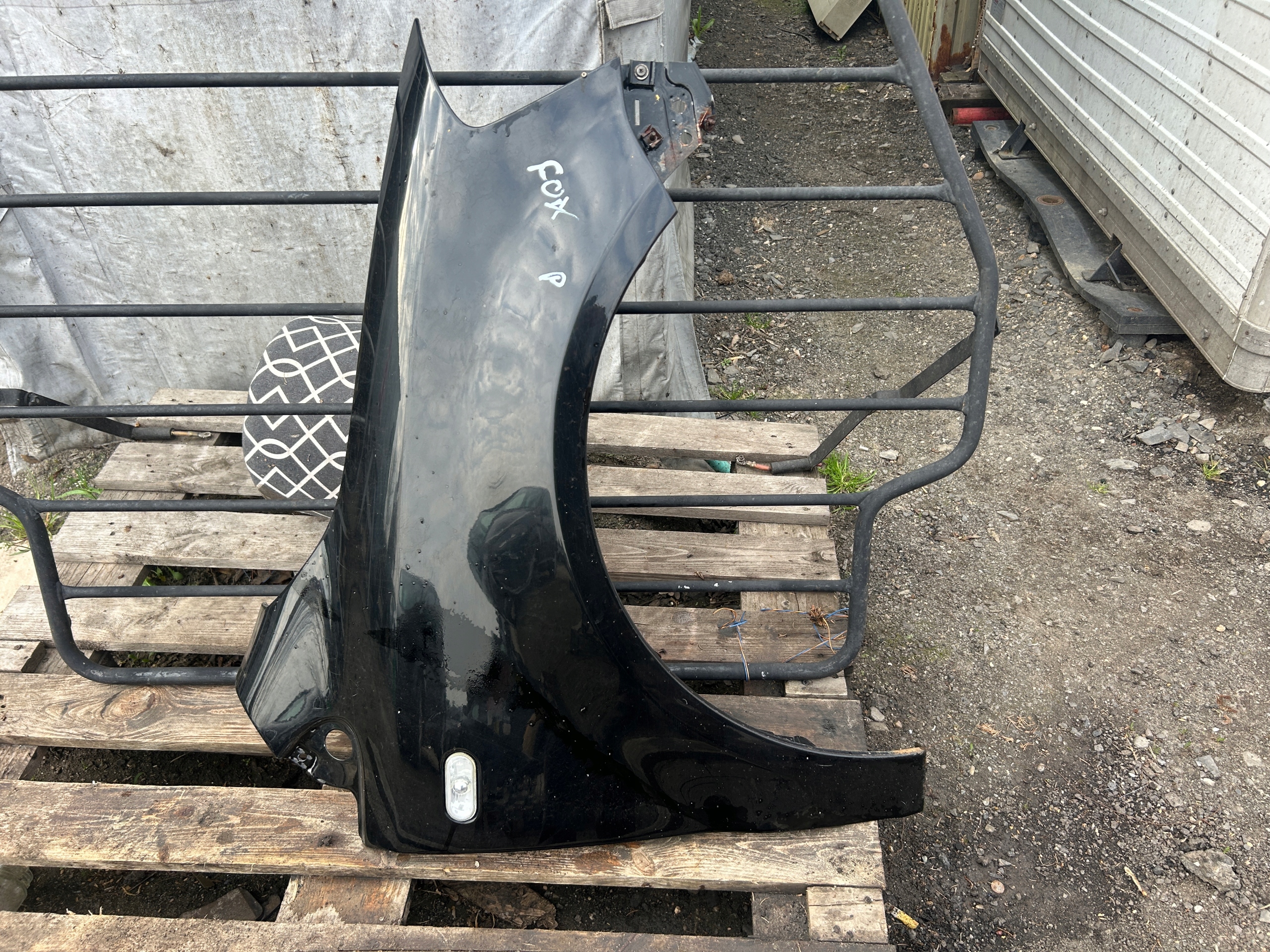 VW FOX fender front right LO41