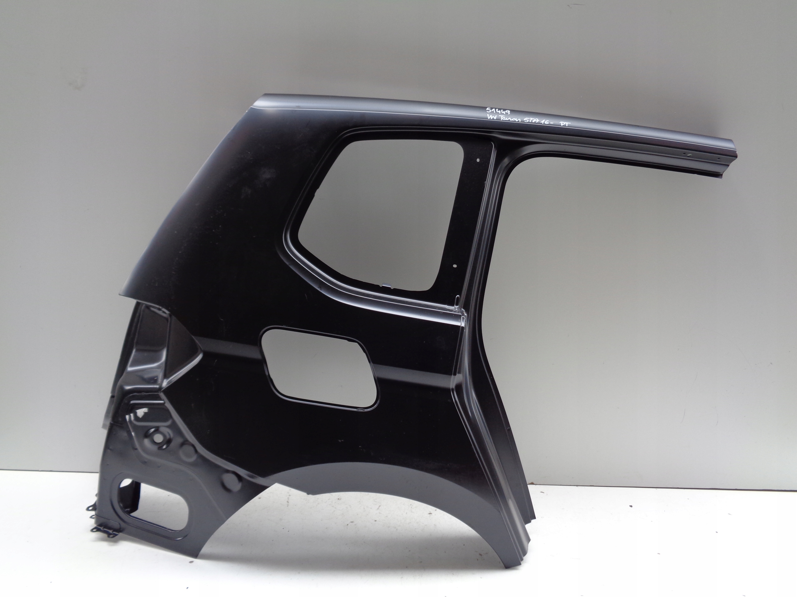 parafango Destra posteriore VW TOURAN 5TA 16- NR 51449