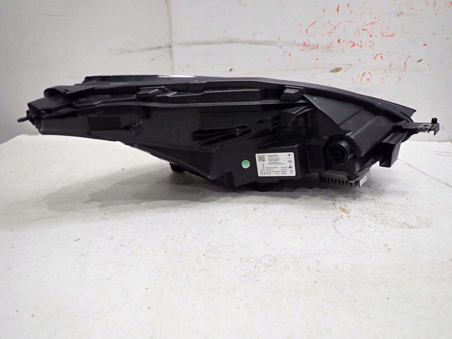 light front front left TESLA 3 2017- FULL LED 1514952-00-D